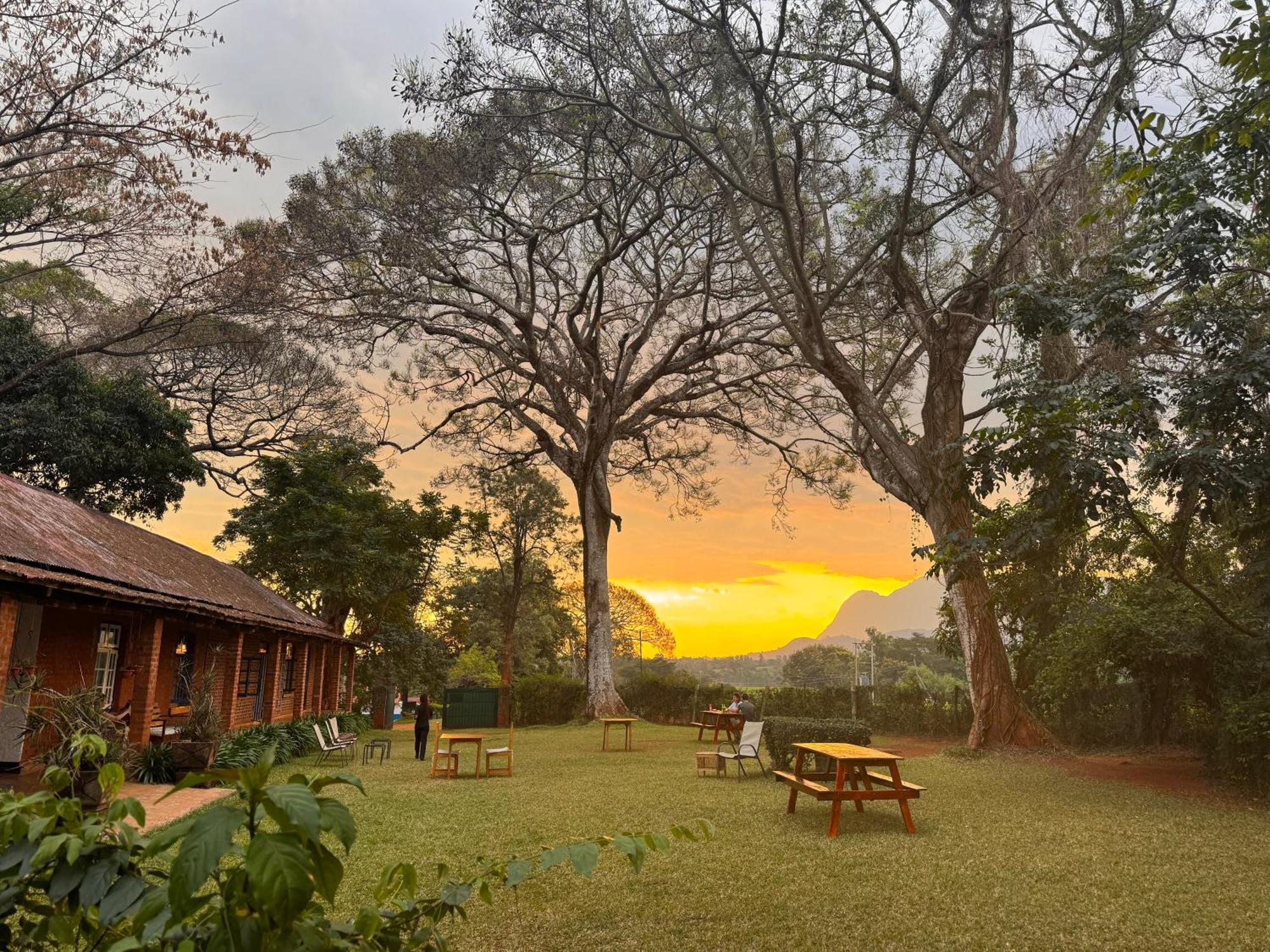 Africawildtruck Eco Camp & Lodge Mulanje Eksteriør bilde